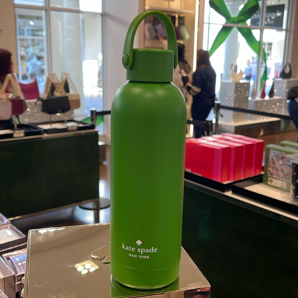 Kate Spade New York Water Bottle
NWT - Picture 10 of 10